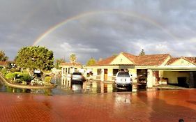 America's Best Inn & Suites Merced Ca